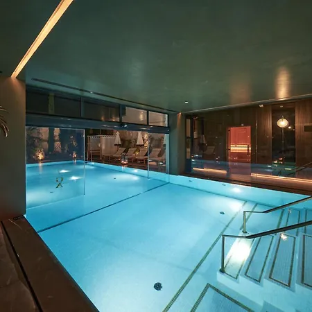 Ga Palace & Spa, A Xixth-century 5*
