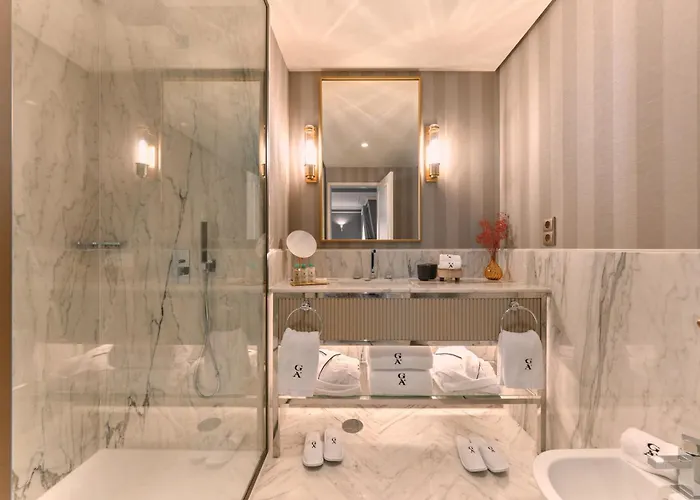 Ga Palace & Spa, A Xixth-century Oporto