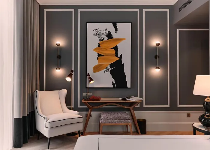 Ga Palace & Spa, A Xixth-century Hotell