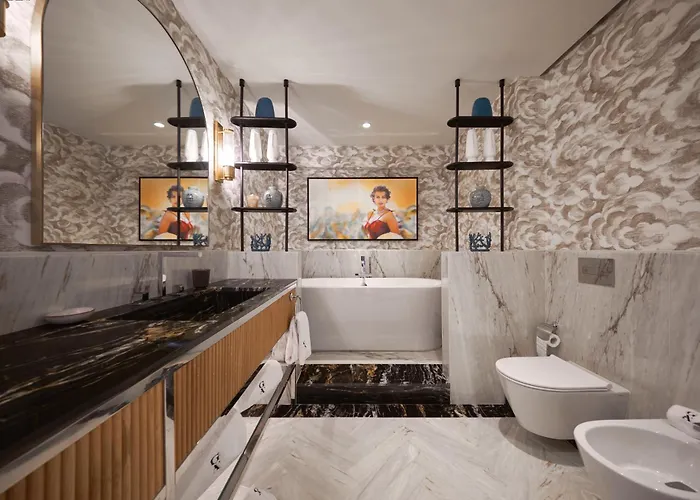 Ga Palace & Spa, A Xixth-century Ξενοδοχείο