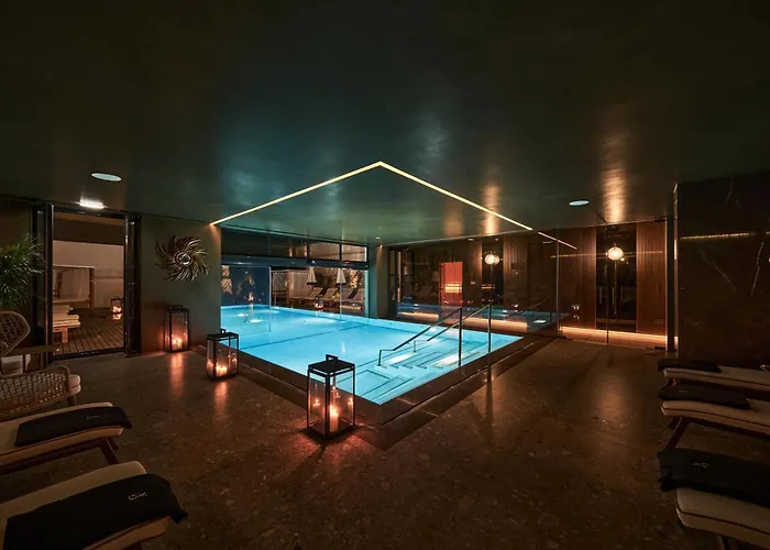 Ga Palace & Spa, A Xixth-century 5*