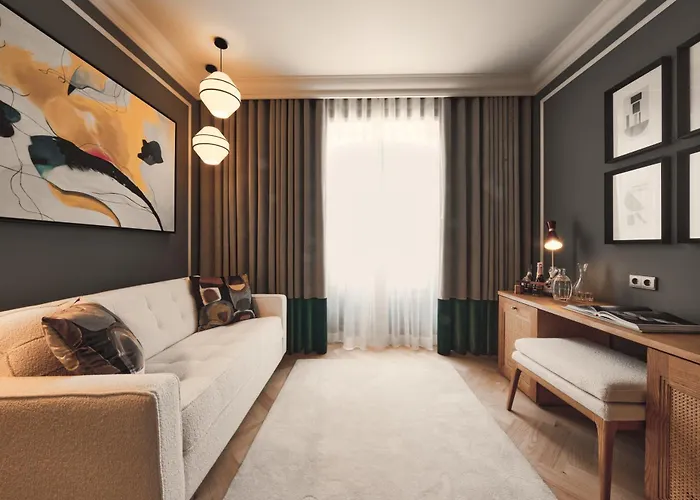 Ga Palace & Spa, A Xixth-century Porto